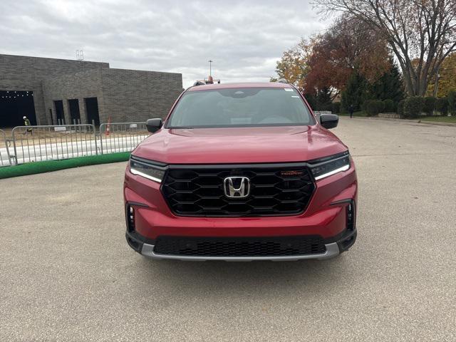 new 2025 Honda Pilot car, priced at $48,260