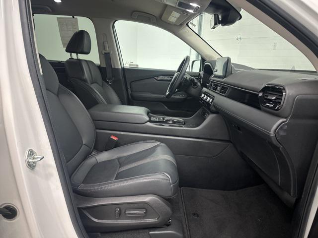 used 2023 Honda Pilot car, priced at $36,950