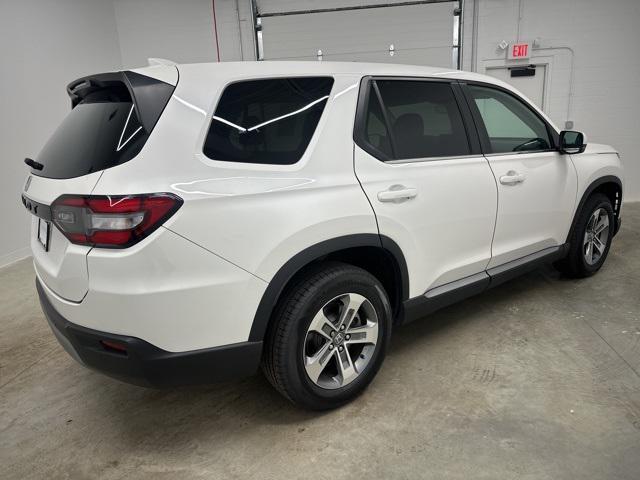 used 2023 Honda Pilot car, priced at $36,950