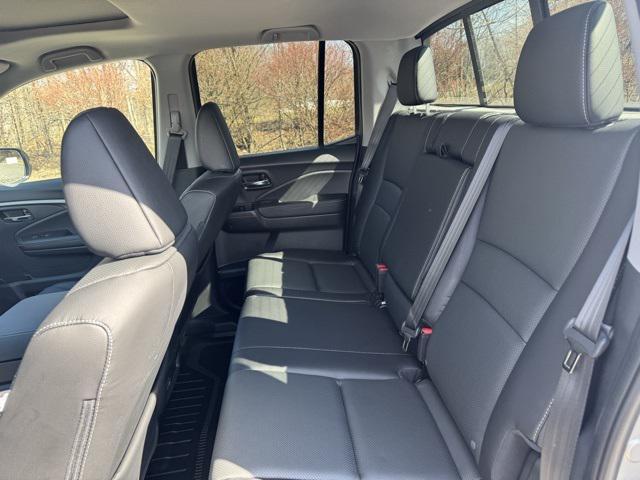 new 2025 Honda Ridgeline car, priced at $42,611