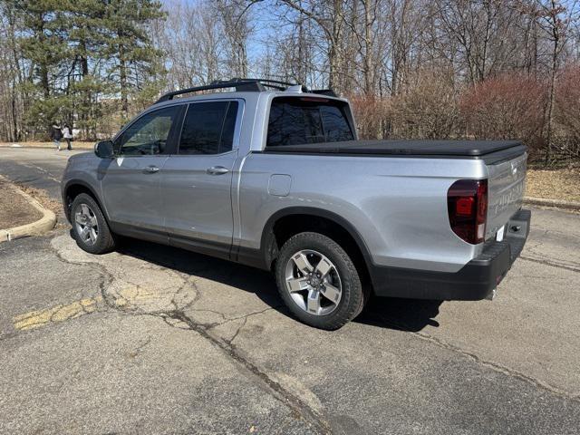 new 2025 Honda Ridgeline car, priced at $42,611