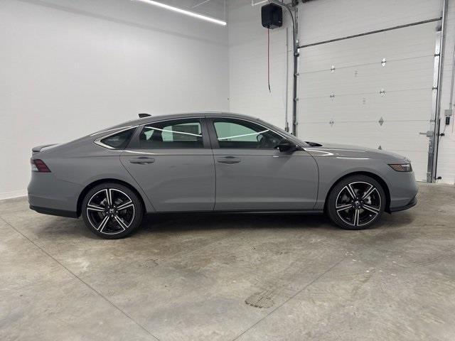 new 2025 Honda Accord Hybrid car, priced at $33,800
