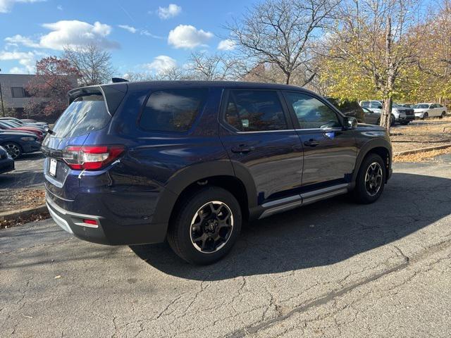 new 2025 Honda Pilot car, priced at $46,514