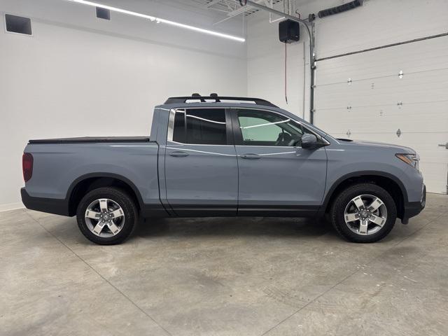 new 2025 Honda Ridgeline car, priced at $44,185