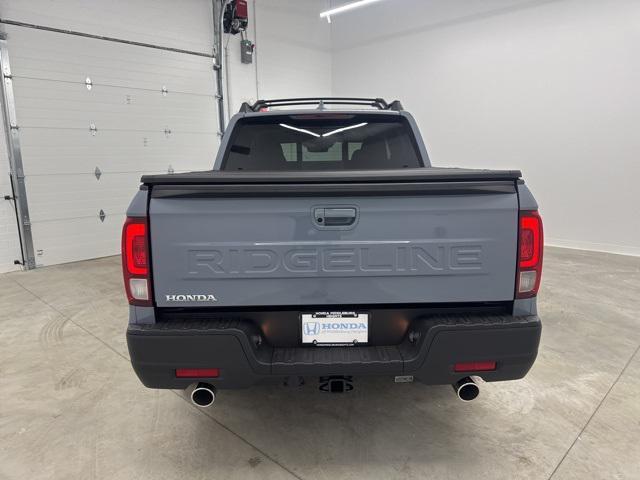 new 2025 Honda Ridgeline car, priced at $44,185