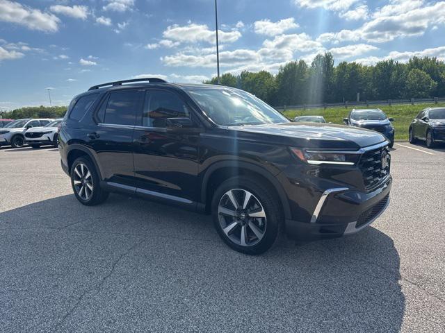 new 2025 Honda Pilot car, priced at $50,530