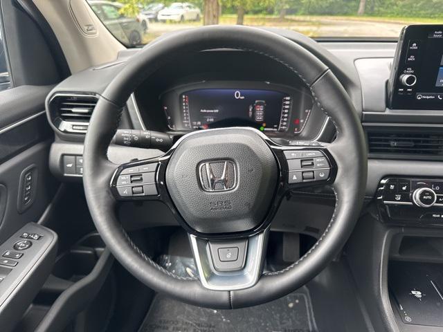 new 2025 Honda Pilot car, priced at $50,785