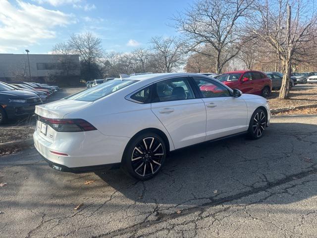 new 2025 Honda Accord Hybrid car, priced at $38,099