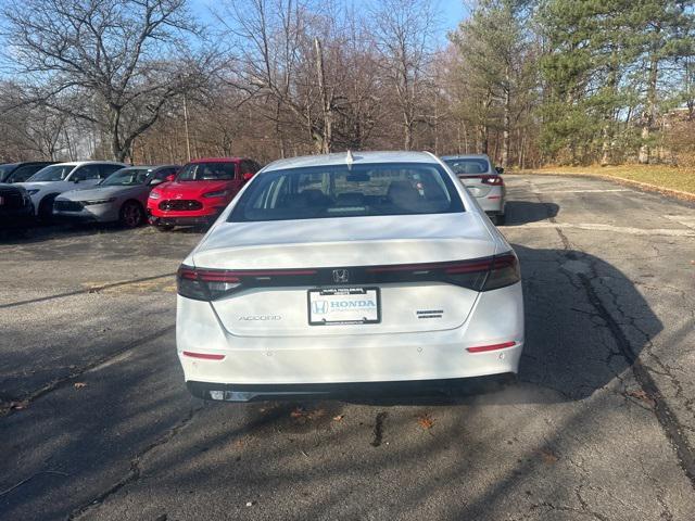 new 2025 Honda Accord Hybrid car, priced at $38,099