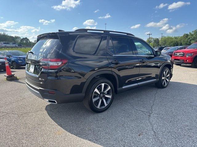 new 2025 Honda Pilot car, priced at $50,530