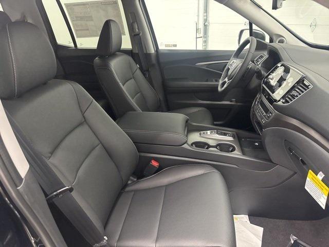 new 2025 Honda Ridgeline car, priced at $41,930