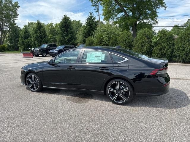 new 2024 Honda Accord Hybrid car, priced at $32,545