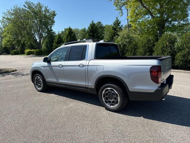 new 2024 Honda Ridgeline car, priced at $44,237