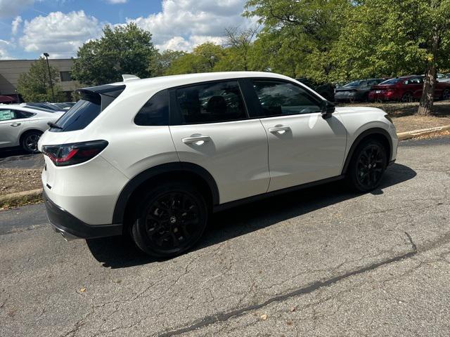 new 2025 Honda HR-V car, priced at $29,236