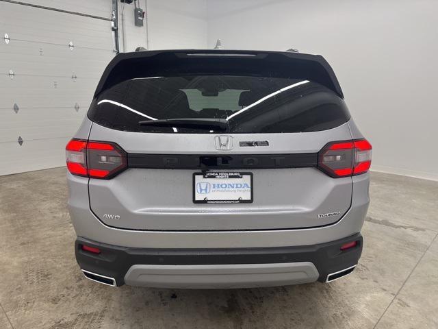 new 2025 Honda Pilot car, priced at $47,395