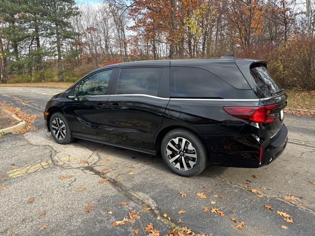 new 2025 Honda Odyssey car, priced at $40,817