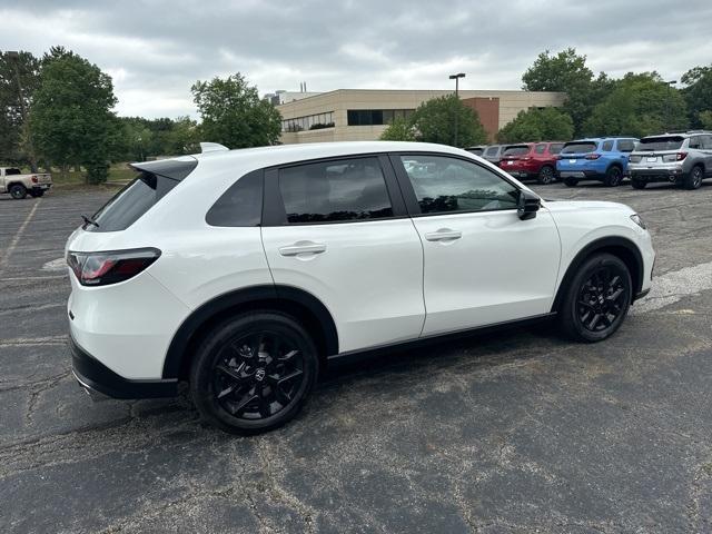 new 2025 Honda HR-V car, priced at $29,236