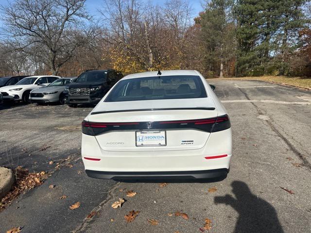 new 2025 Honda Accord Hybrid car, priced at $33,701