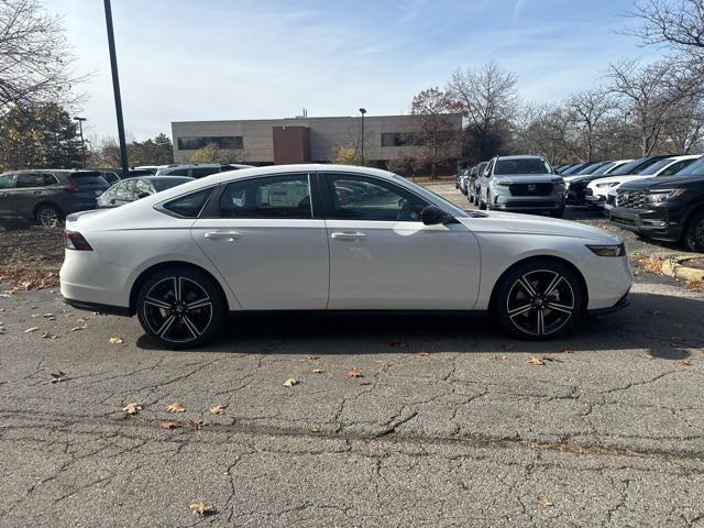 new 2025 Honda Accord Hybrid car, priced at $33,701