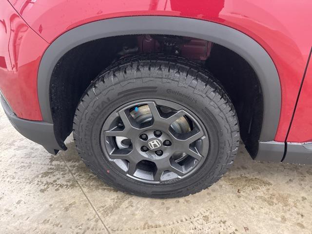 new 2025 Honda Pilot car, priced at $47,230