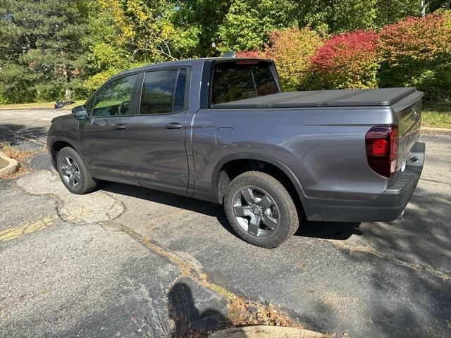 new 2025 Honda Ridgeline car, priced at $45,442