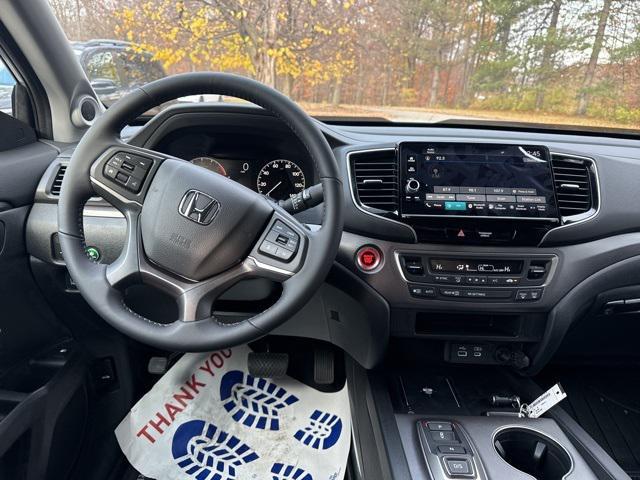 new 2025 Honda Ridgeline car, priced at $40,646