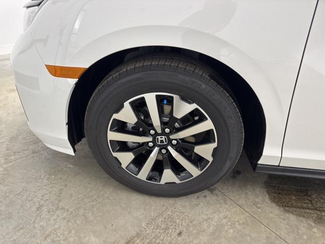 new 2026 Honda Odyssey car, priced at $45,295