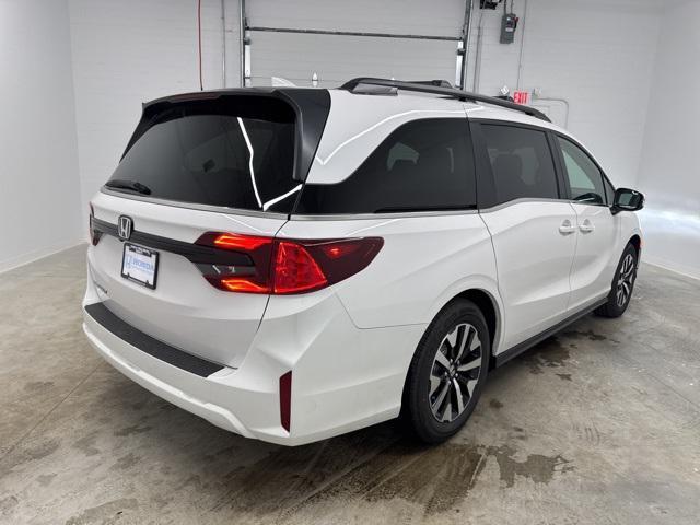 new 2026 Honda Odyssey car, priced at $45,295