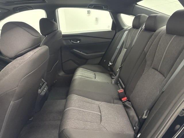 new 2025 Honda Accord Hybrid car, priced at $33,400