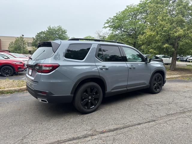 new 2025 Honda Pilot car, priced at $53,215