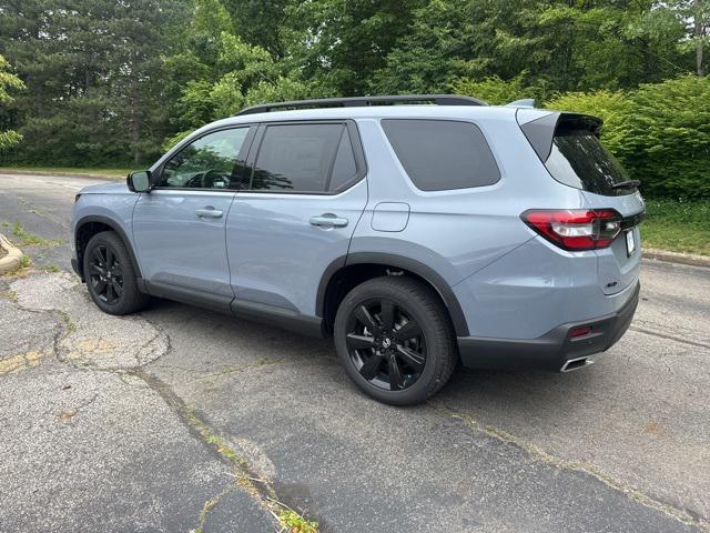 new 2025 Honda Pilot car, priced at $53,215
