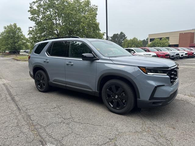 new 2025 Honda Pilot car, priced at $53,215