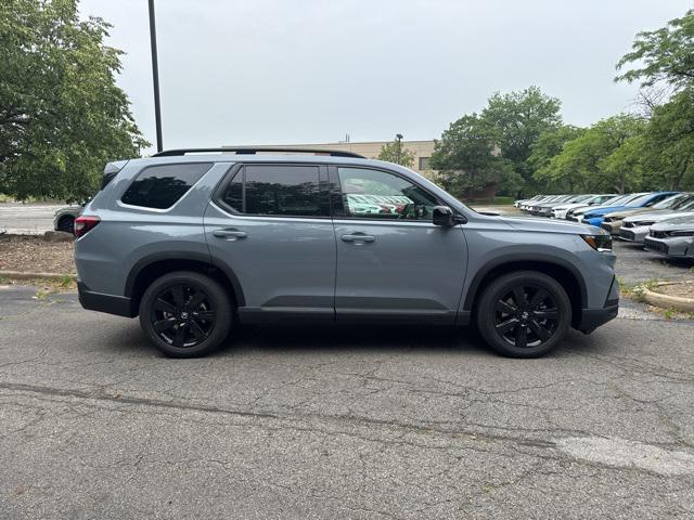 new 2025 Honda Pilot car, priced at $53,215