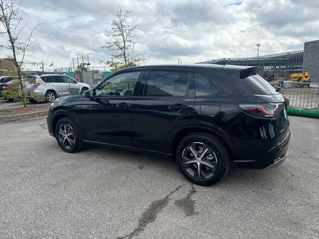 new 2025 Honda HR-V car, priced at $32,050