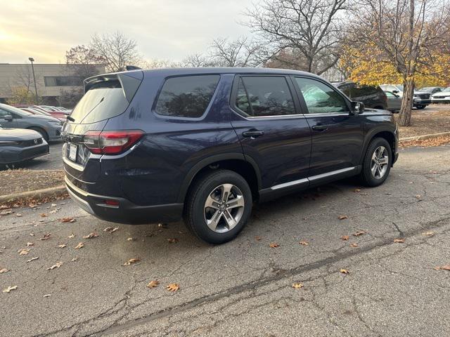 new 2025 Honda Pilot car, priced at $44,940