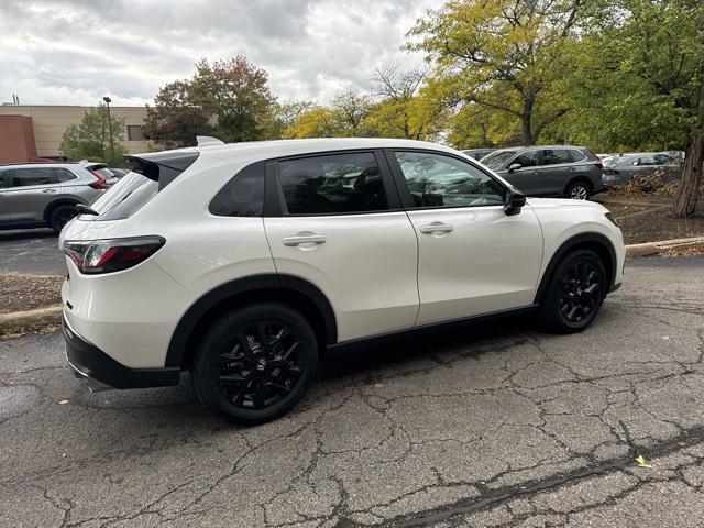 new 2025 Honda HR-V car, priced at $29,522