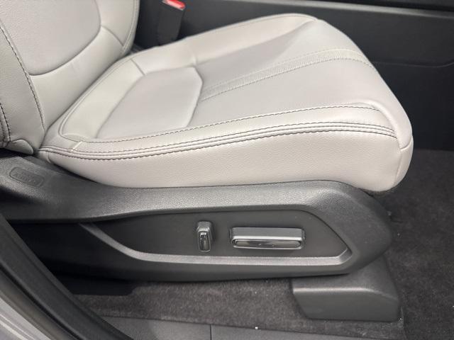 new 2025 Honda Pilot car, priced at $44,395