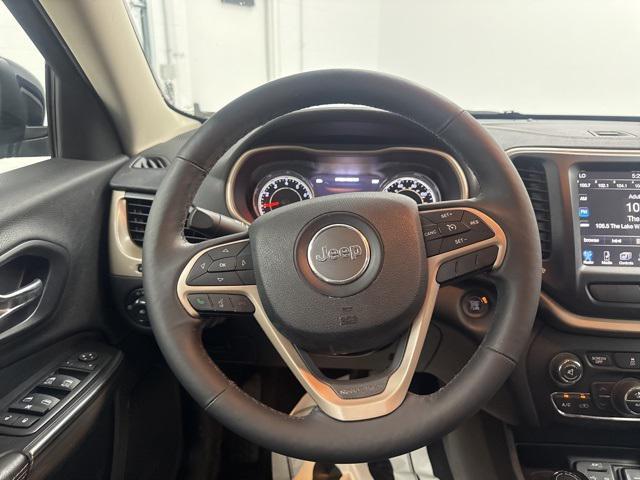 used 2014 Jeep Cherokee car, priced at $11,890