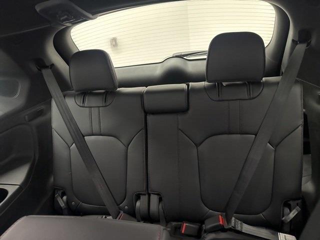 new 2025 Honda Pilot car, priced at $52,075