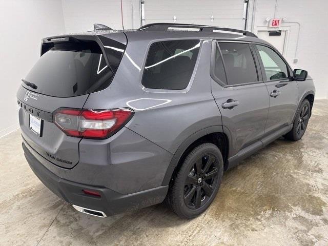 new 2025 Honda Pilot car, priced at $52,075