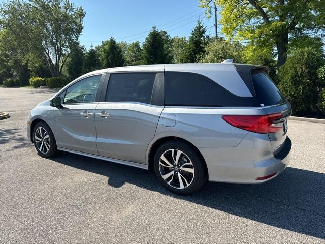 new 2024 Honda Odyssey car, priced at $43,207