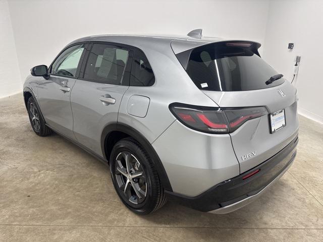 used 2025 Honda HR-V car, priced at $28,900