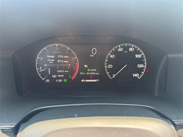used 2025 Honda CR-V car, priced at $30,900