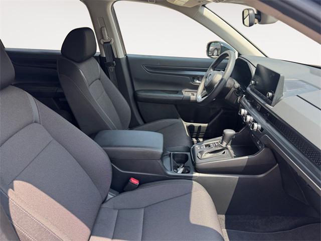 used 2025 Honda CR-V car, priced at $30,900