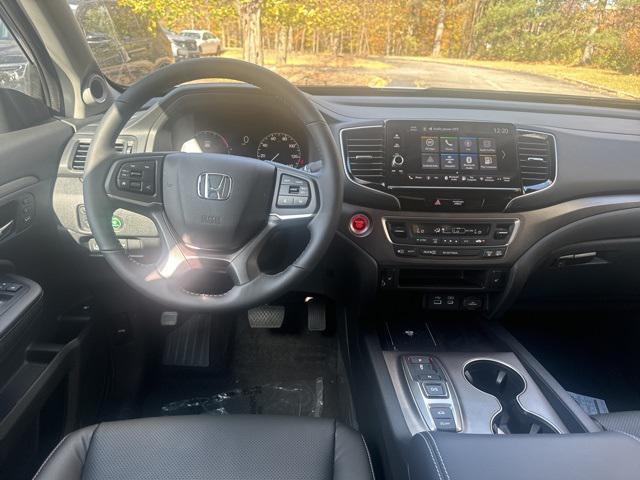 new 2025 Honda Ridgeline car, priced at $42,468