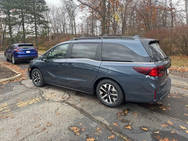 new 2025 Honda Odyssey car, priced at $42,091