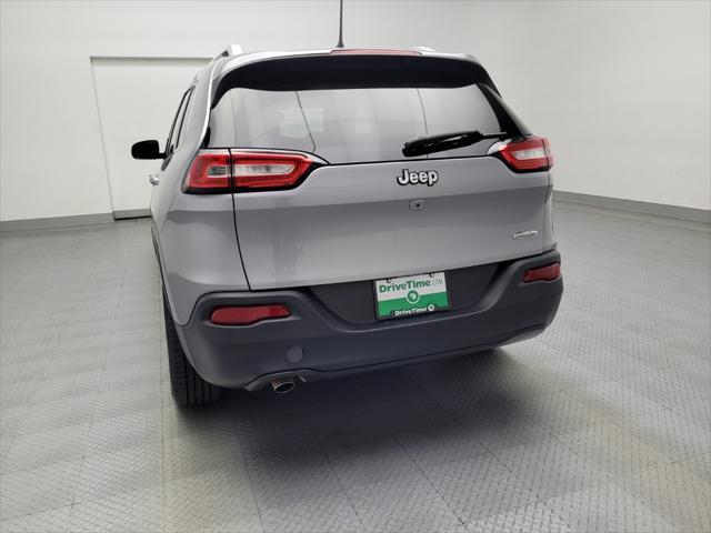 used 2018 Jeep Cherokee car, priced at $15,795