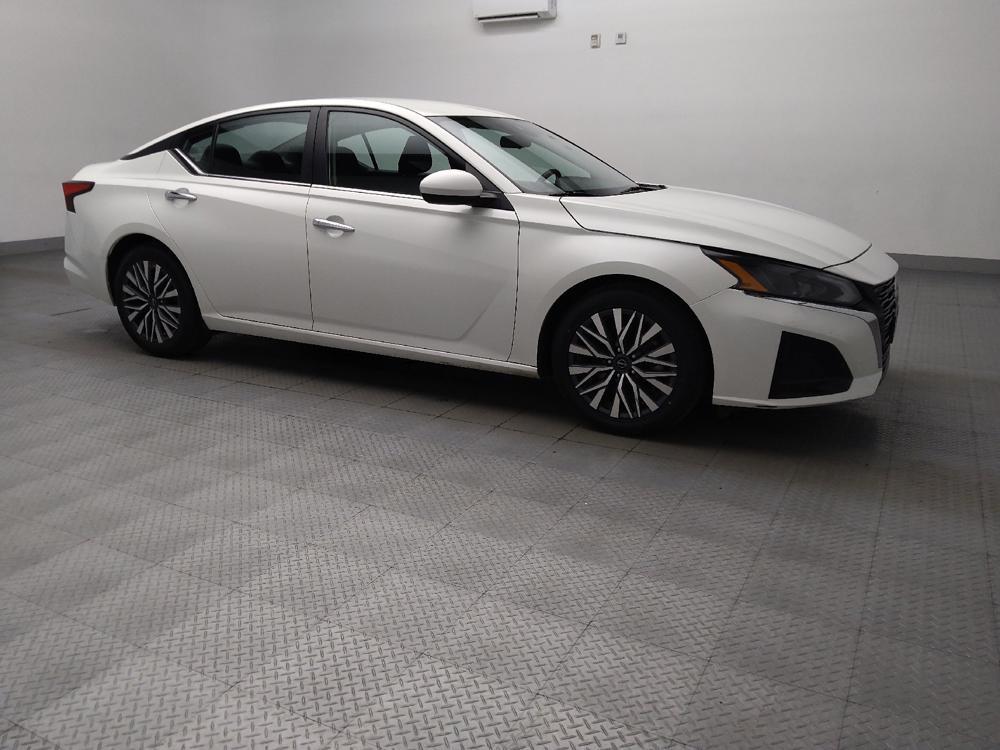 used 2023 Nissan Altima car, priced at $22,395