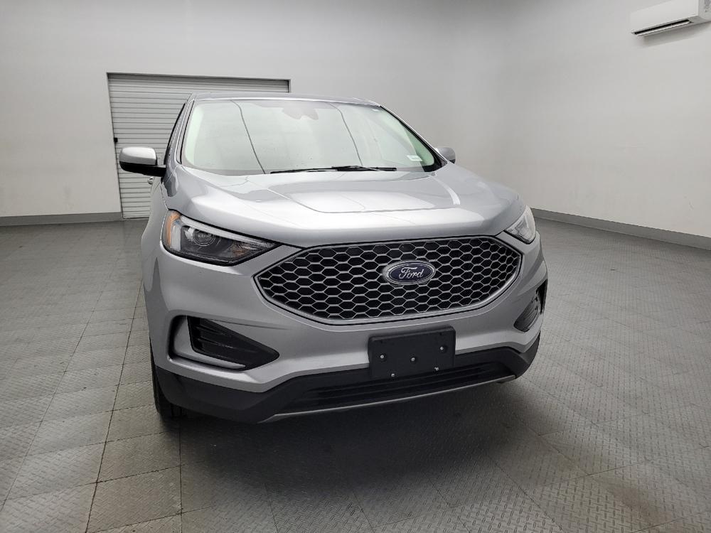 used 2024 Ford Edge car, priced at $25,295