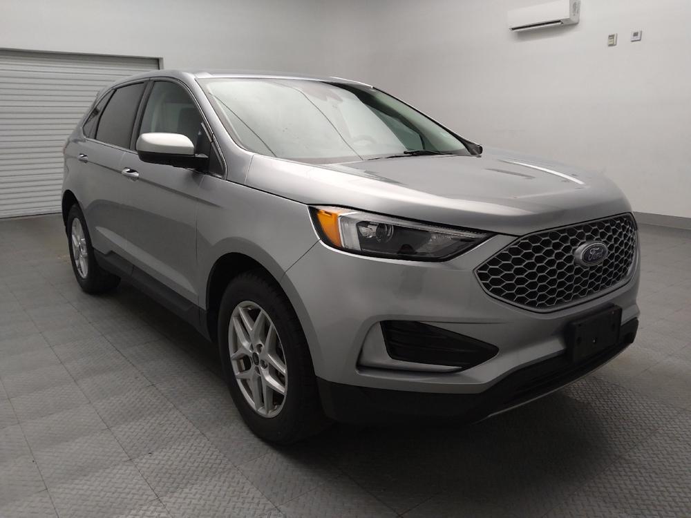 used 2024 Ford Edge car, priced at $27,595